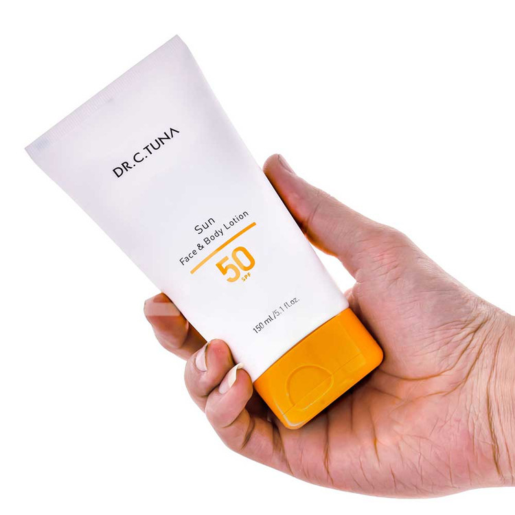 ضد آفتاب فارماسی spf50